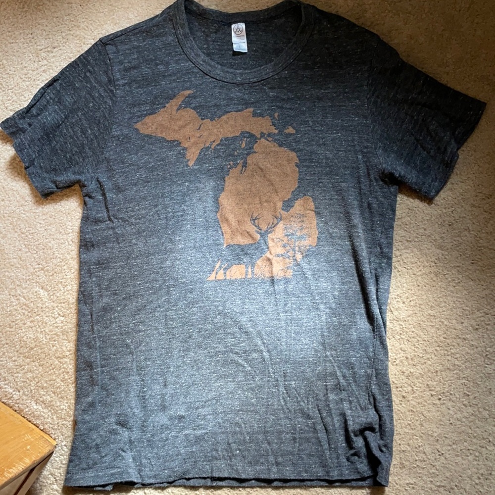 Woman’s t shirt